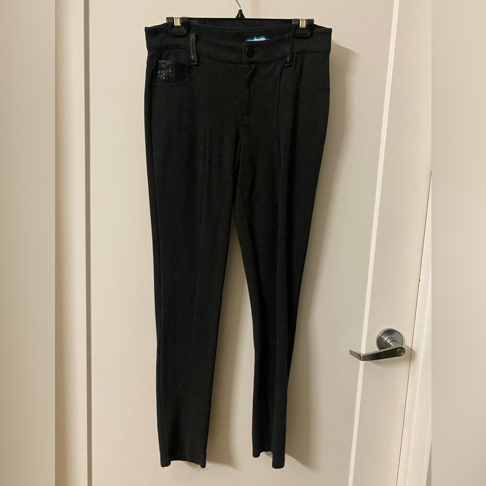 JW Pants with sequins accents